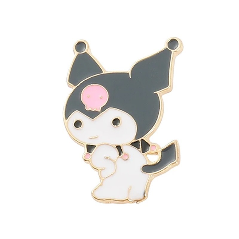Pin Kuromi Manos en Cintura Broche Metálico Soft Pins Sanrio Pin Kuromi Manos en Cintura Broche Metálico Soft Pins Sanrio