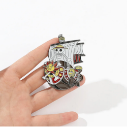 Pin Barco Thousand Sunny de One Piece Broche Metálico Pins