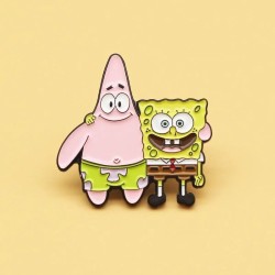 Pin Broche Metálico con Diseño de Pin Bob Esponja y Patricio Estrella Abrazo