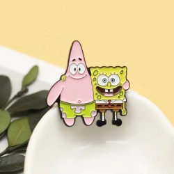 Pin Broche Metálico con Diseño de Pin Bob Esponja y Patricio Estrella Abrazo