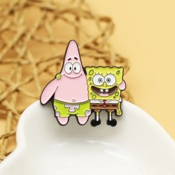 Pin Broche Metálico con Diseño de Pin Bob Esponja y Patricio Estrella Abrazo