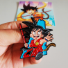 Pin Gokú Niño Con Báculo Broche Metálico Pins Mochila Dbz