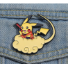 Pin Pikachu En Nube Voladora Pokemon Pins Metálico Mochila