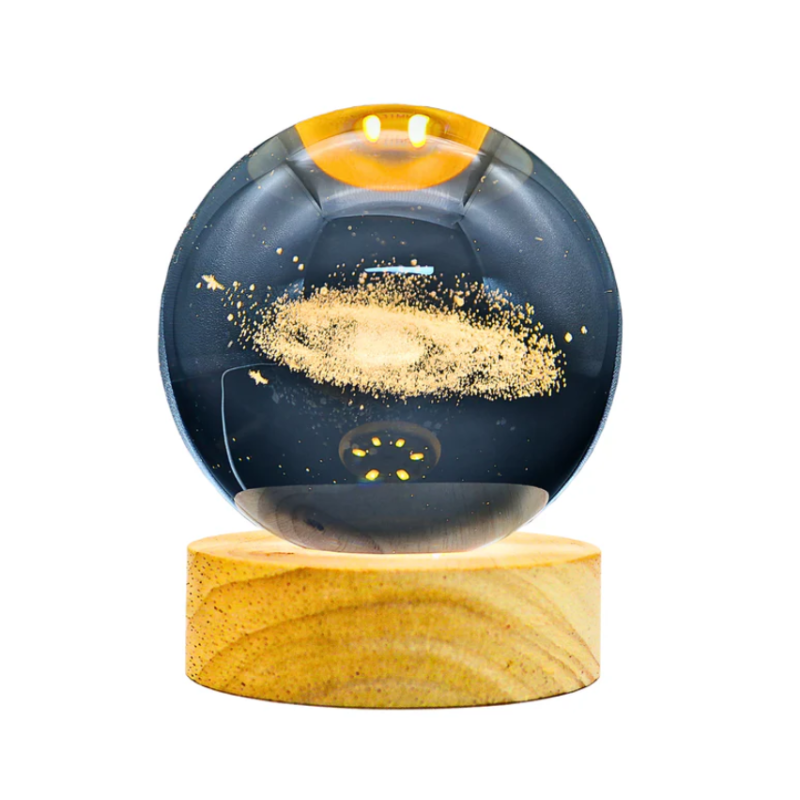 Lámpara Bola De Cristal LED Diseño De Galaxia Con Base De Madera 8 Cm