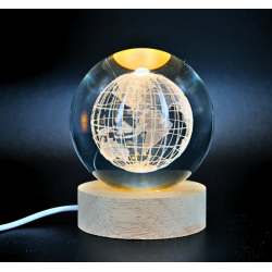 Lámpara Bola De Cristal LED Diseño De Globo Terraqueo Con Base De Madera 8 Cm