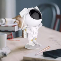 Proyector de Galaxia Nebulosa Forma de Astronauta Con Base y Control Remoto